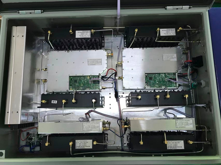 B2+B4-Dual-Band-Repeater.2
